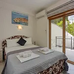 Stipe Gostinjska kuća 3*